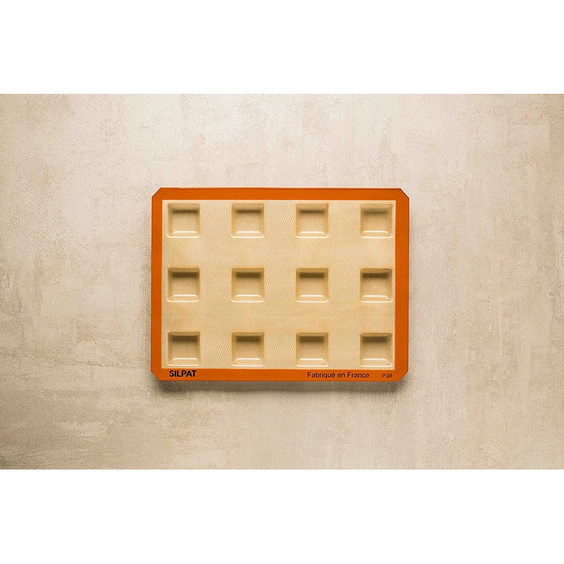 Silpat Perfect Brownie Mold - 11 5/8" x 16 1/2"
