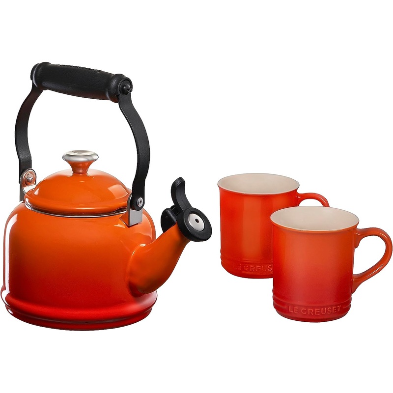 Le Creuset 1 1/4 Qt. Demi Kettle w/Stainless Steel Knob & (2) 14 oz. Mug Set - Flame