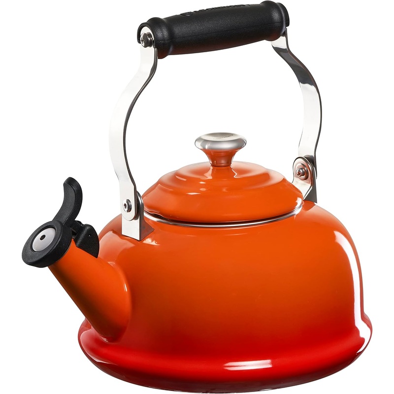 Le Creuset 1 7/10 Qt. Whistling Kettle w/Stainless Steel Knob - Flame