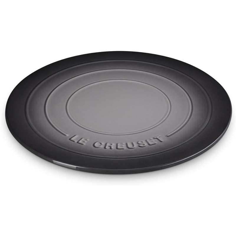 Le Creuset 15" Round Pizza Stone - Oyster