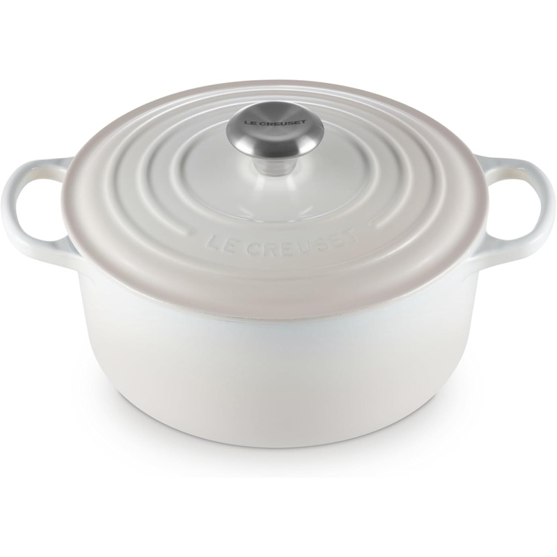 Le Creuset 4 1/2 Qt. Signature Round Dutch Oven w/Stainless Steel Knob - Meringue- Personalized Engraving Available