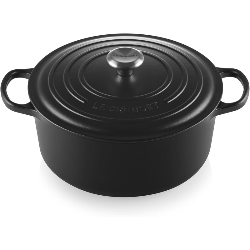 Le Creuset 7 1/4 Qt. Signature Round Dutch Oven w/Stainless Steel Knob - Licorice- Personalized Engraving Available