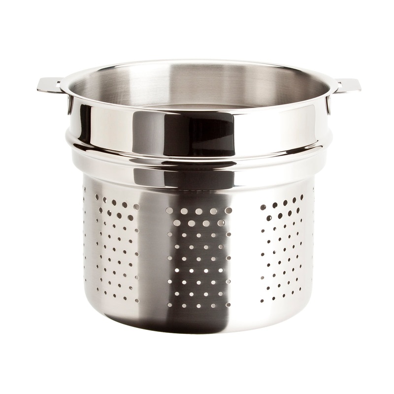 Cristel Casteline Removable Handle - 7 Qt. Pasta Basket