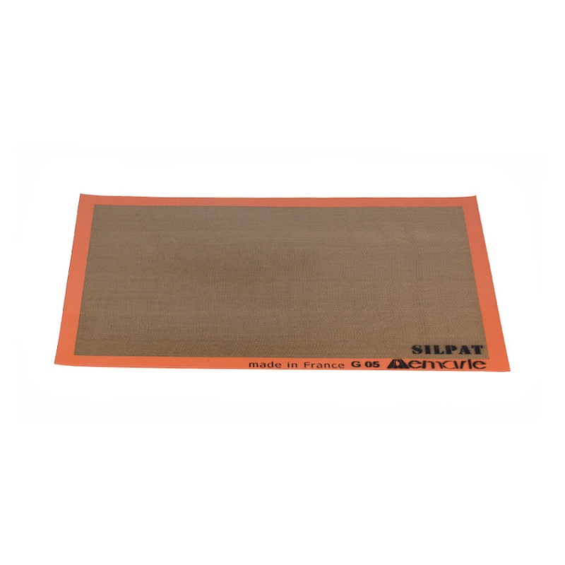 Silpat US Half Size Baking Mat - 11 5/8" x 16 1/2"