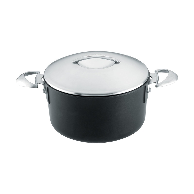 Scanpan Professional - 6 1/2 Qt. Covered Dutch Oven