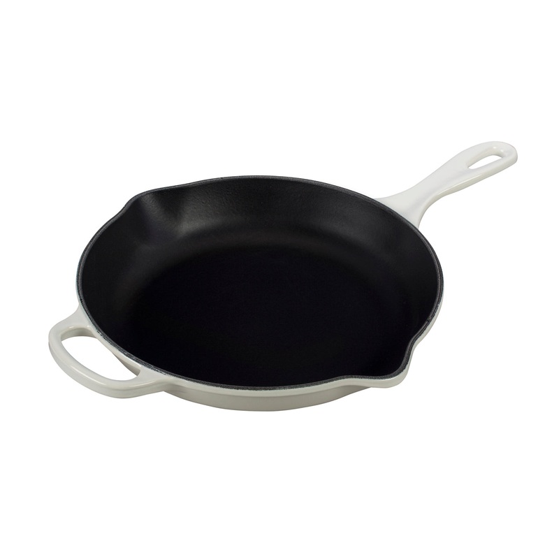 Le Creuset 10 1/4" (1 3/4 Qt.) Signature Cast Iron Handle Skillet - White