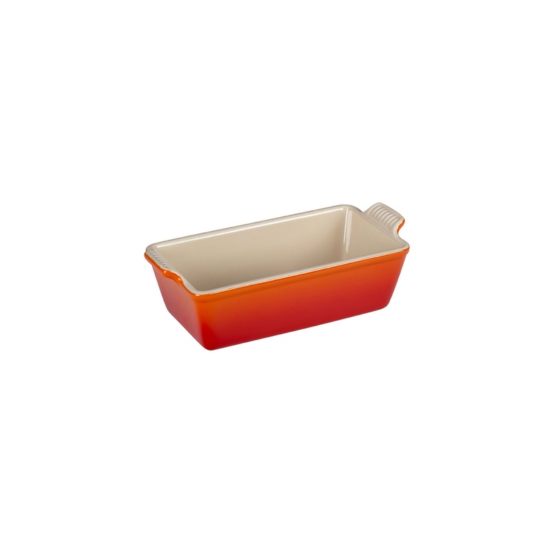 Le Creuset 9" x 5" x 3" (1 1/2 Qt./1 lb.) Heritage Loaf Pan - Flame