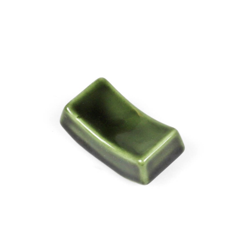 Oribe Green Chopstick Rest Hashioki