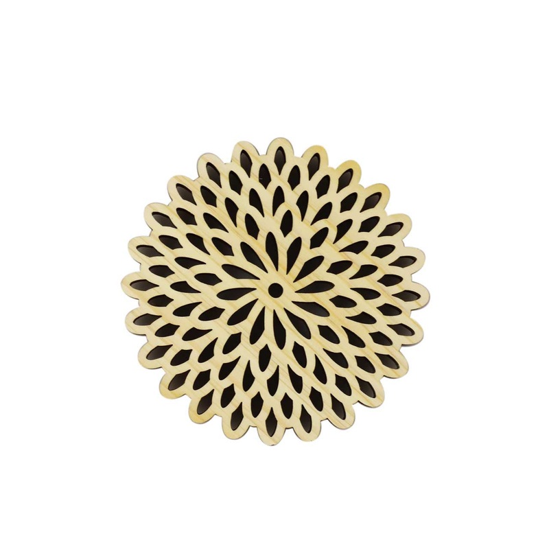 Hinoki (Japanese Cypress) Coaster Chrysanthemum Flowers