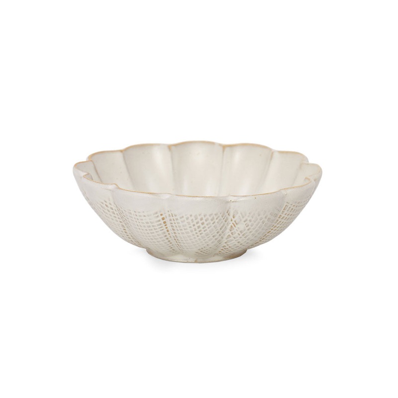 Kikka Daisy Kobiki Matte Ivory Kobachi Bowl 10 fl oz / 5.35" dia