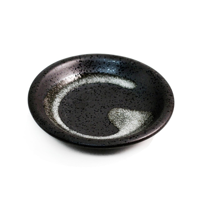 Grainy Black Soy Sauce Dish with Brushstroke 3.7" dia