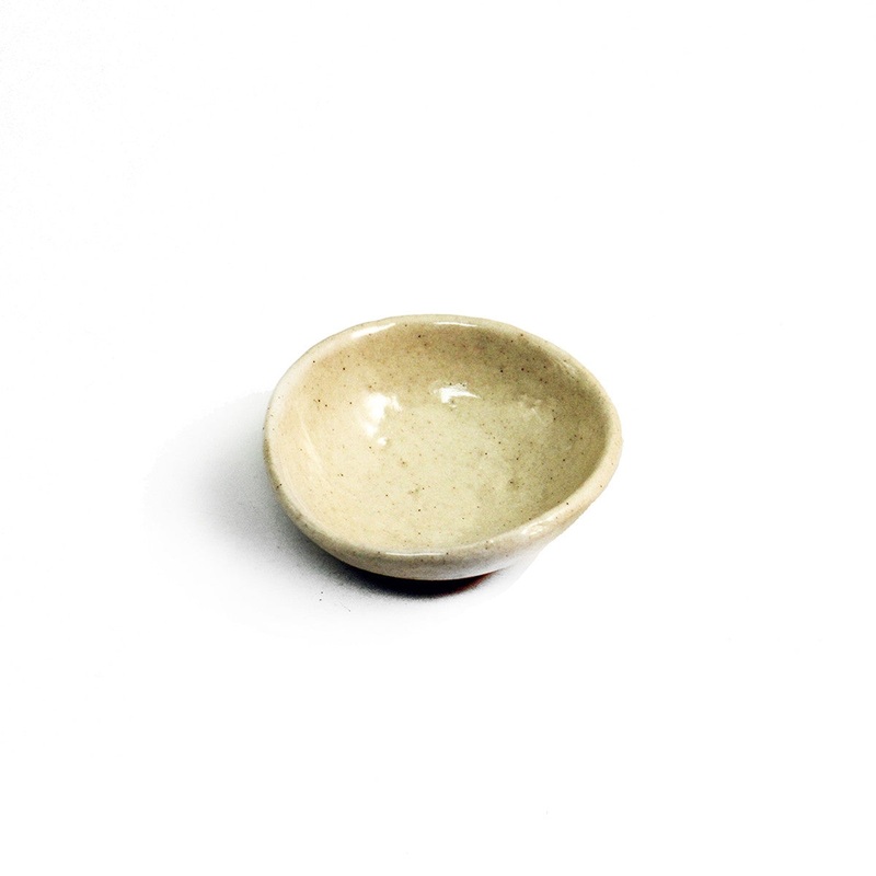 Textured Round Glossy White Soy Sauce Dish 3.54" dia