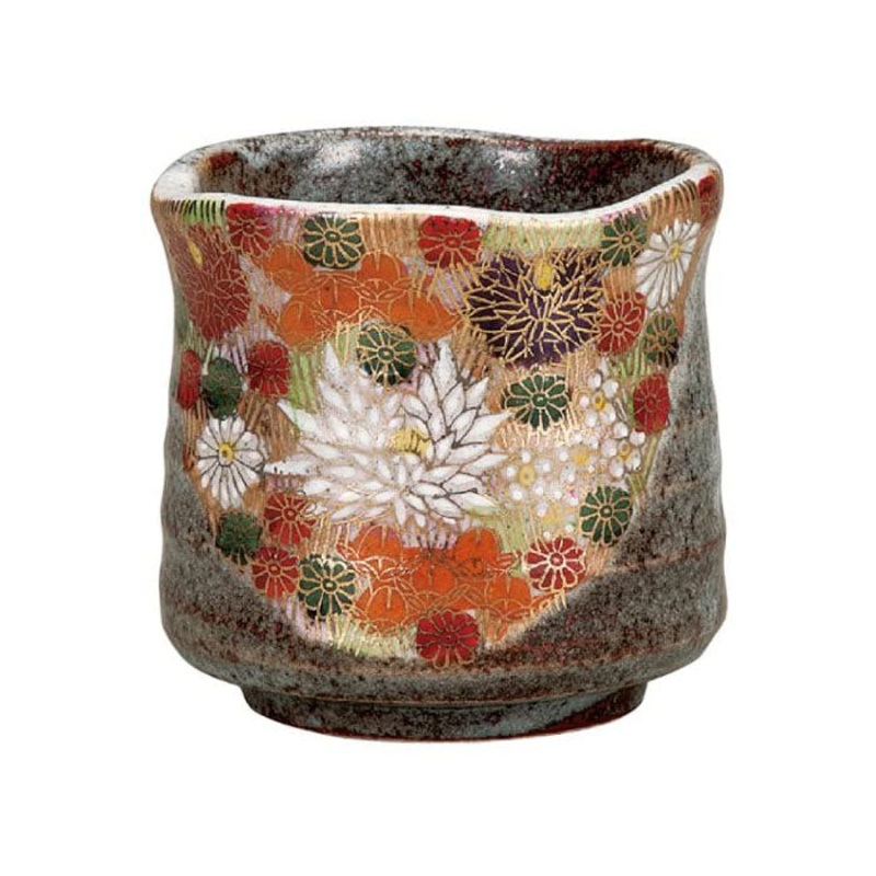 Kutani Ware Hanazume Gold Floral Yunomi Teacup