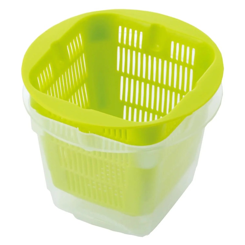 Akebono Polypropylene Colander with Container