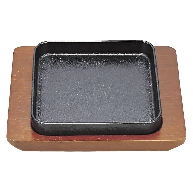 Sanwa Seiki Cast Iron Square Sizzler Platter for Gyoza with Wooden Base
