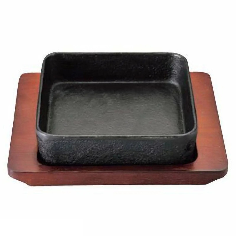 Sanwa Seiki Cast Iron Square Sizzler Platter with Wooden Base