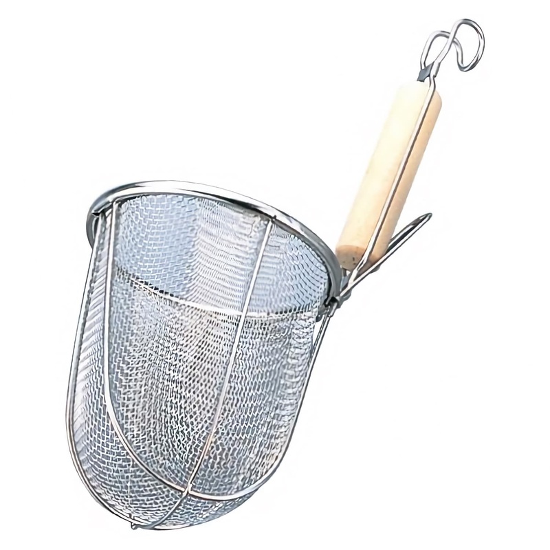 Benkei Stainless Steel Udon Tebo Noodle Strainer Round Base with Wooden Handle