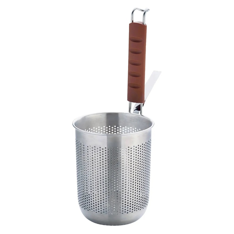 Yukiwa Stainless Steel Perforated Deep Tebo Noodle Strainer with Silicone Handle